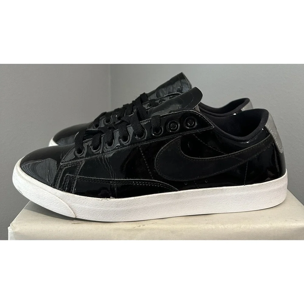 Nike Women's Blazer Low SE PRM AA1557-001 Fashion Sneaker Size 11
